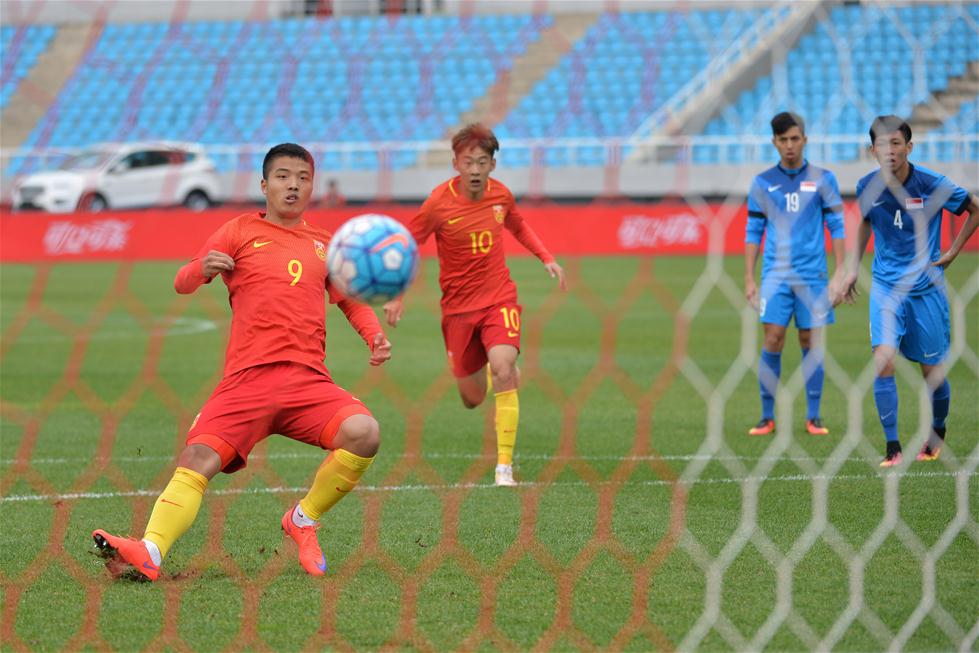 U22国际足球赛：中国胜新加坡