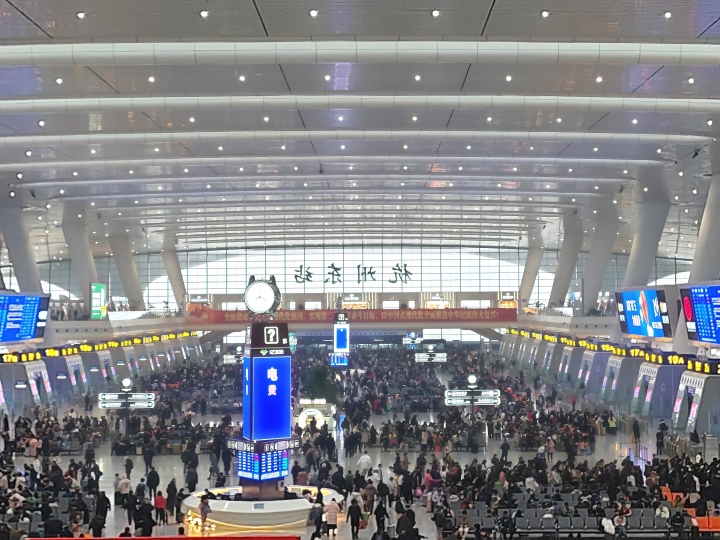 1月10日起长三角铁路实施新列车运行图，浙江人出行有哪些变化？_fororder_1744305251139342336_720px
