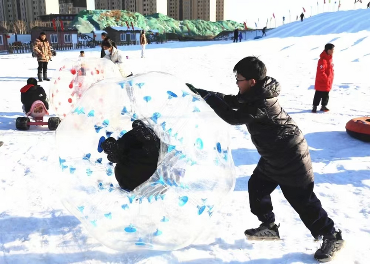 河北盐山：乐享冰雪运动_fororder_图片4