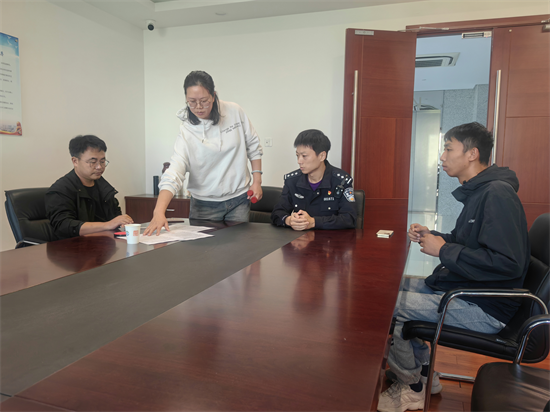 长航南通公安推动涉江警务工作融入水域社会治理_fororder_图片 1
