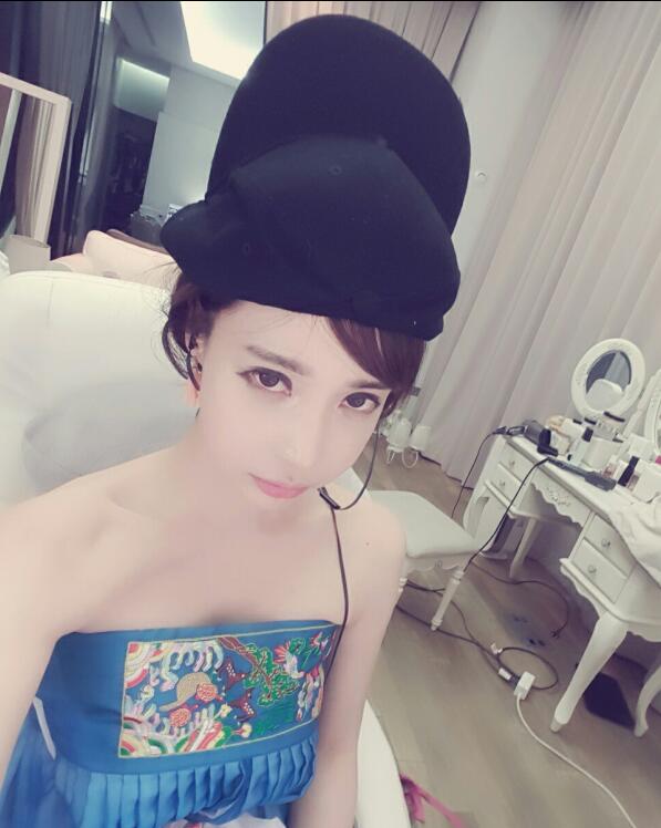 韩国人气女主播天使般面孔 娜美般火爆身材(图)