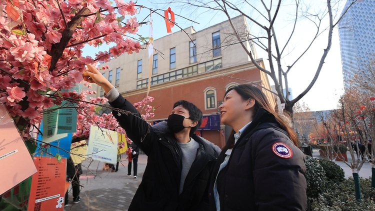 赶大集、唱大戏、扭秧歌……跟老外一起感受泉城飘向世界的“年味儿”