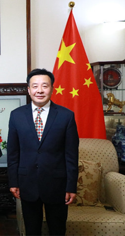 直通使领馆 | 中国驻莱索托大使雷克中：复交30年的中莱关系已达新高度