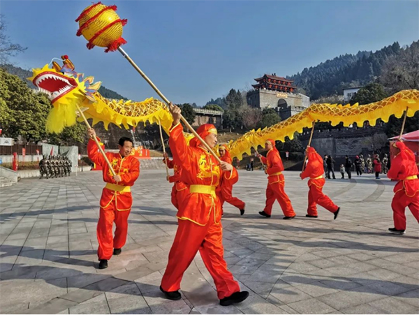 成都龙泉驿区各景区过年“花样”多_fororder_未标题-5