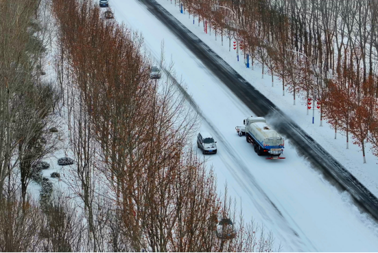 河北孟村：各部门协同联动应对雨雪保安全_fororder_河北孟村：各部门协同联动应对雨雪保安全263
