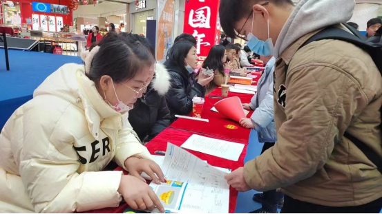 河北盐山：跨省招工抢先机 引才援企开心局_fororder_河北盐山：跨省招工抢先机 引才援企开心局（1）343
