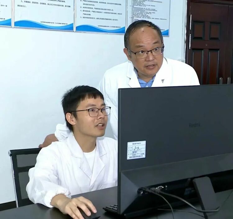 【人才新区】博翔新材董事长黄小忠：做客户用得起的碳化硅纤维_fororder_640