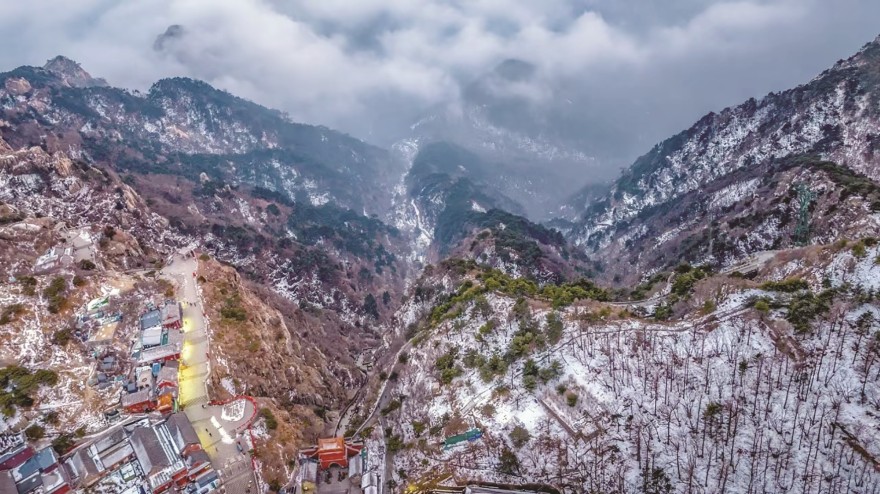 天下泰山丨雪后泰山 壮丽画卷