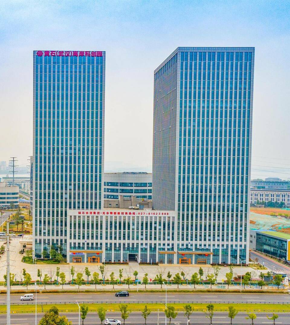 花湖机场启示录：从“独行快”迈向“众行远”