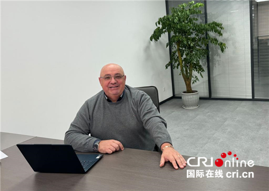 【机遇中国 共话两会】中国发展优势将持续吸引外资企业落地深耕_fororder_1e76f8a777b74d77a07315e1fb04c36c