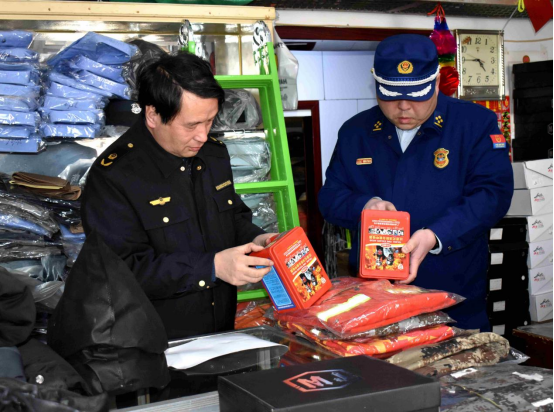 河北平泉：消防产品检查销毁“两手抓” 护航群众生活安全_fororder_河北平泉：消防产品检查销毁“两手抓” 护航群众生活安全(1)717