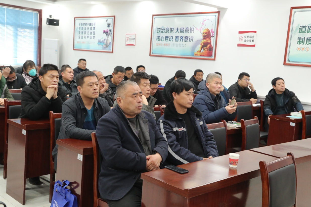 河北东光：专家指导助春耕 科学管理稳增收_fororder_图片 2