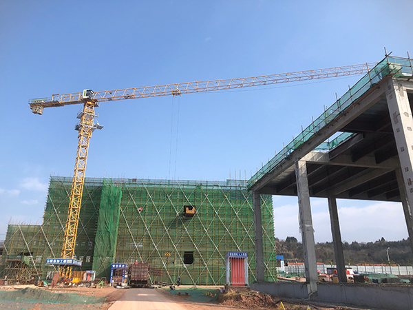 项目建设“加速跑” 简阳市全力冲刺“开门红”_fororder_中国智能骨干网成都简阳项目正在抓紧建设（图--简阳融媒）