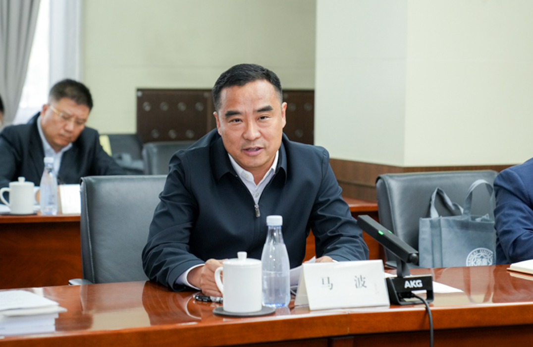 纪念李霁野先生诞辰120周年座谈会在南开大学举行_fororder_6