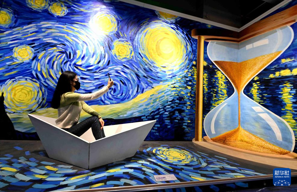 河北石家庄：梵高星空艺术展解锁文化新体验_fororder_202403187477d431bf7e451084cf8bd4f39d2363_202403182a0fb1afe0f5457ca0976149a5eaf65a