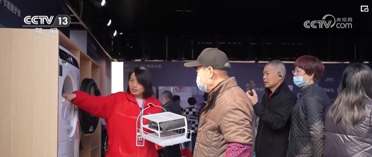 “顶流”“增量”“焕新”“强劲”……中国经济开年报数据亮眼“多点开花”