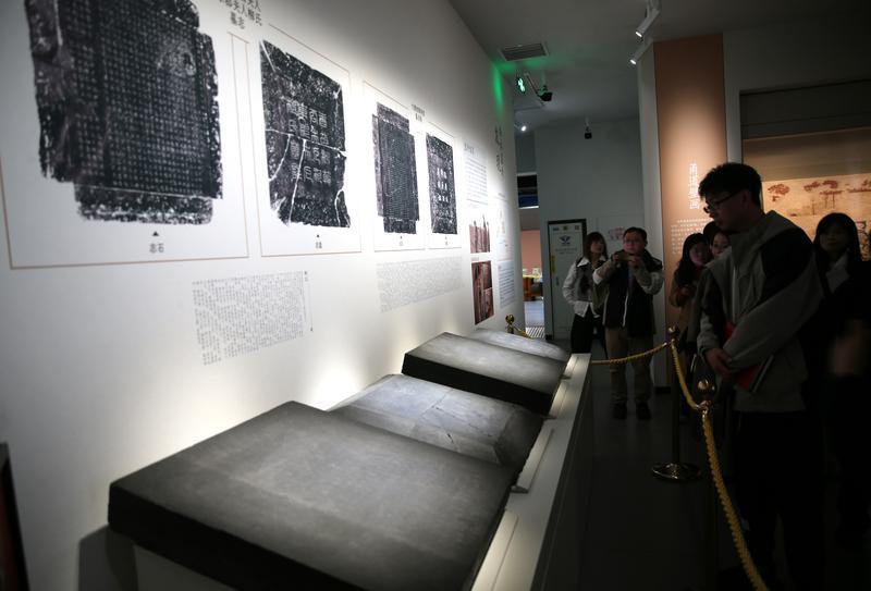 唐韩休墓壁画首次对外集中展出 目前暂时只对科研相关人员开放