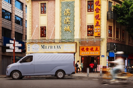 进入“7万级时代” 五菱扬光重新定义新能源商用车_fororder_image002