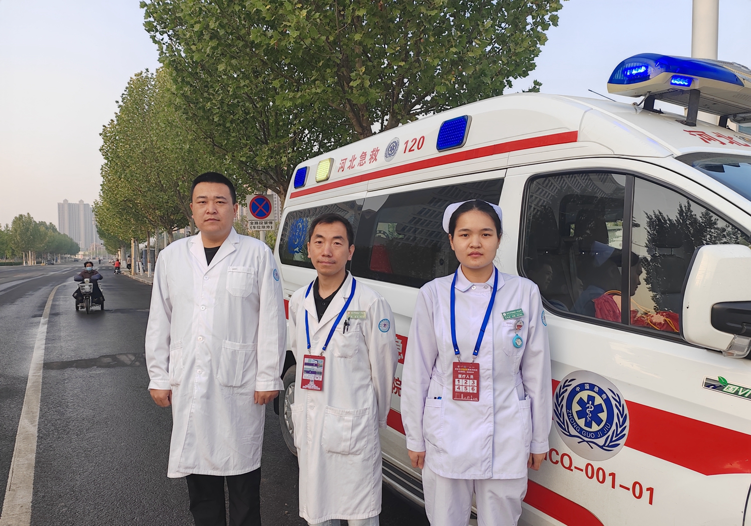 保定市满城区全力做好“保马”比赛医疗保障工作_fororder_满城区人民医院组建的“保马”医疗保障队 摄影 赵向楠