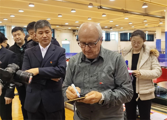 （待审）中澳“乒乓外交”澳大利亚选手参访辽宁沈阳 点赞辽宁体育正走在正确道路上_fororder_中澳乒乓5
