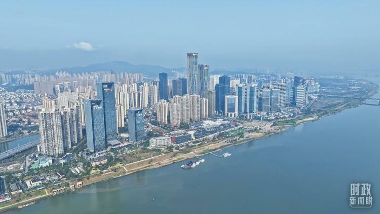时政新闻眼丨从五组关键词，读懂习近平湖南之行