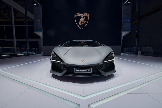 兰博基尼全新Urus SE于2024北京车展迎来公众首秀_fororder_15 - 兰博基尼HPEV高性能V12混合动力超级跑车Revuelto