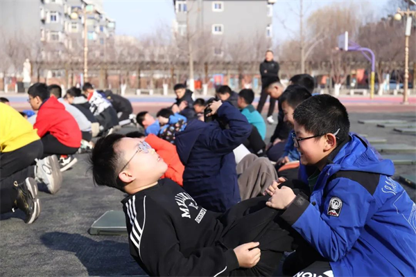 沈阳市皇姑区航空实验小学开展体育运动月活动_fororder_图片1