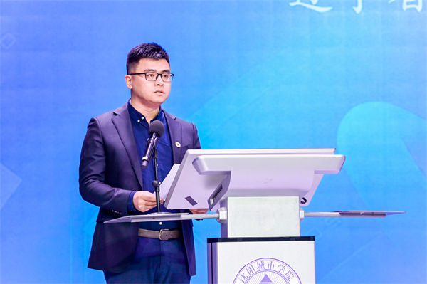 沈阳城市学院举办辽宁省“中国自闭症儿童万人肠道菌群基因组公益计划”启动仪式_fororder_辽宁省红十字会赈济救护部部长宫健致辞