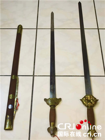 清明时节倍思亲（两岸观察）_fororder_7307044279874b07b16fcd78e11c1cd4