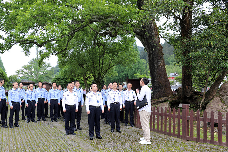 巍巍井冈山 熠熠新征程——江西边检总站赴井冈山开展政治轮训_fororder_图片2