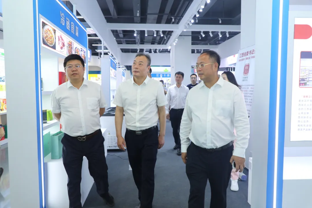 江西省对接大湾区招商签约活动暨大湾区江西馆揭牌仪式举行_fororder_11