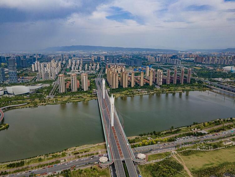 灞河美景入画来
