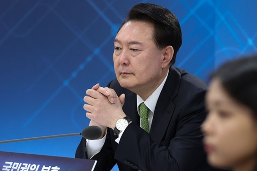 民调显示尹锡悦支持率降至21% 为其执政以来最低纪录