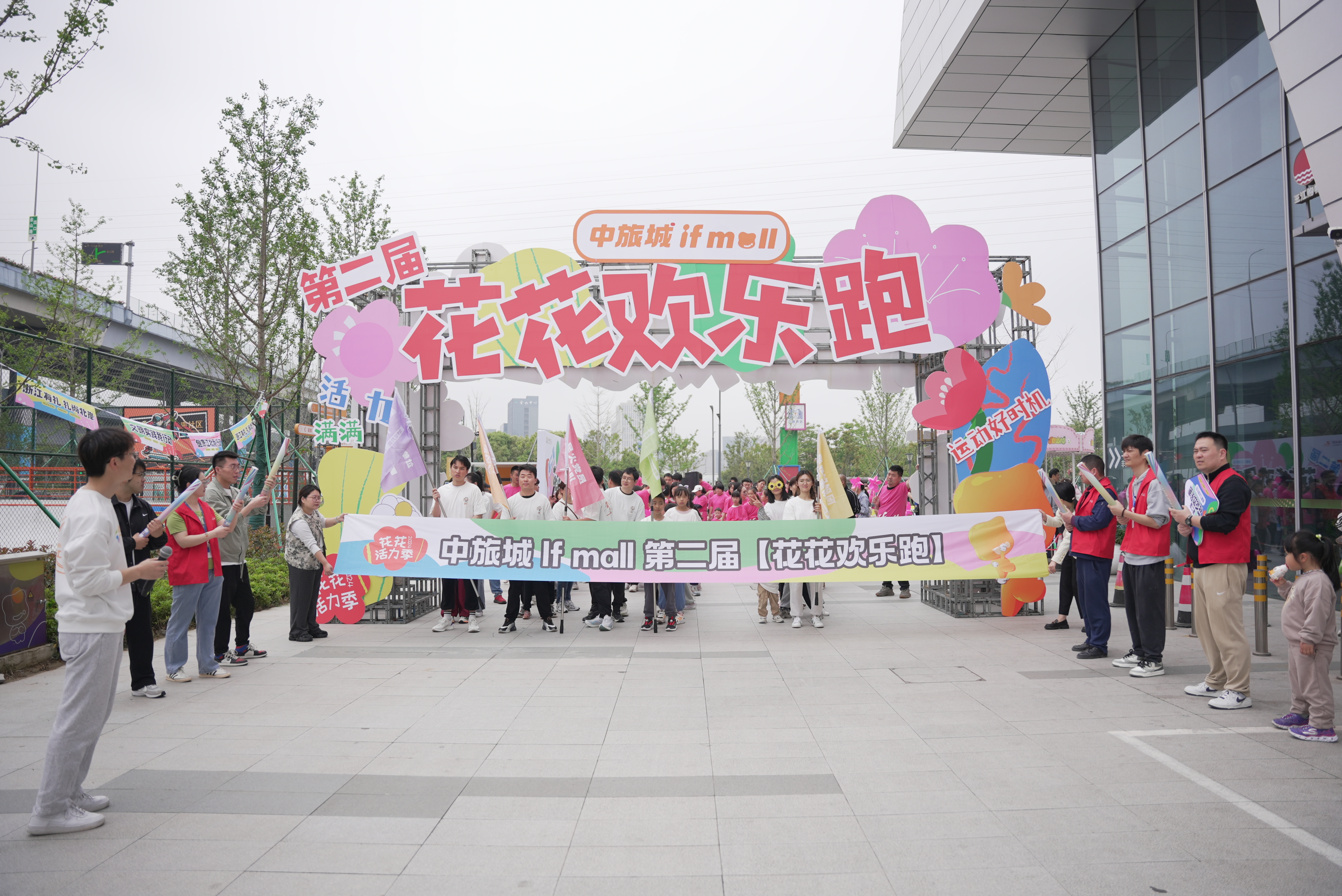 宁波江北前江街道：“青年人才聚集社区”，何以青年？_fororder_51feccd9-923d-4d5c-84fb-2a66407ffd1bsize_w_4240_h_2832.JPG