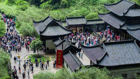 “五一”假期重庆武隆旅游迎客125.78万人次_fororder_微信图片_20240507144755