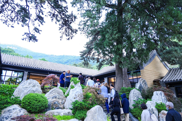 驻华使节与企业家代表走进北京门头沟 共赏“京西智谷”发展成就_fororder_图片5
