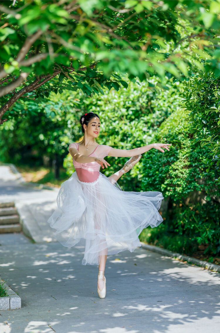 遇见中国丨塞尔维亚姑娘叶琳娜：如果我是一艘小船 希望让中国的风把我吹向全世界