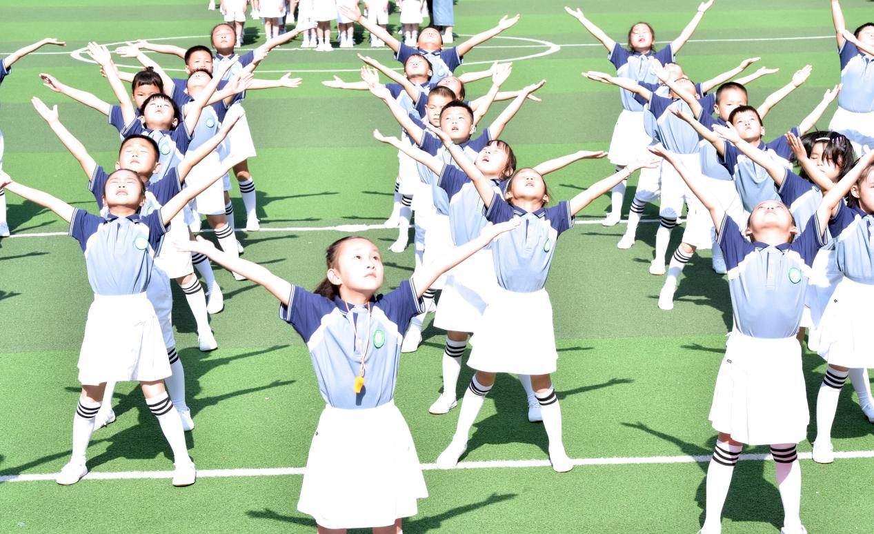 景德镇乐平市第六小学举办一年级广播体操比赛_fororder_11