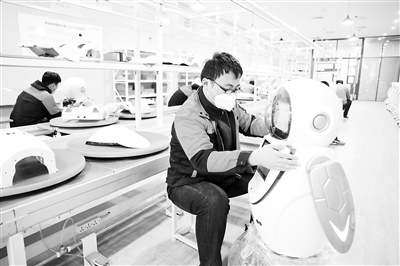 甘肃张掖经开区：提升营商软环境 增强企业硬实力_fororder_4323507_zhangjy_1715250761470_b