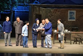 沈阳盛京大剧院将上演话剧《国徽》_fororder_国徽