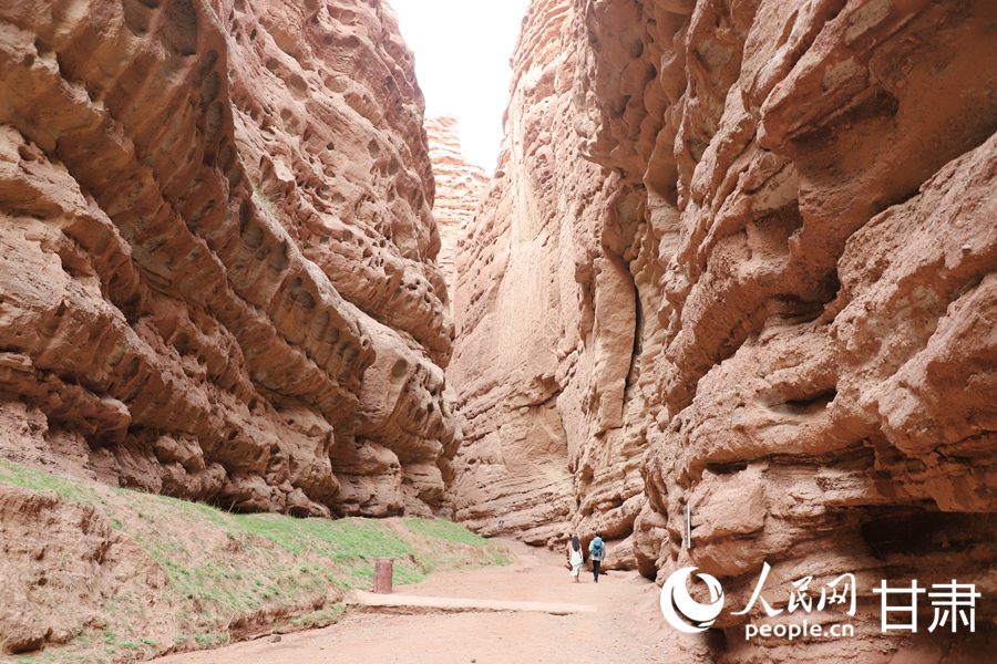 甘肃：大自然的雕刻室——平山湖大峡谷