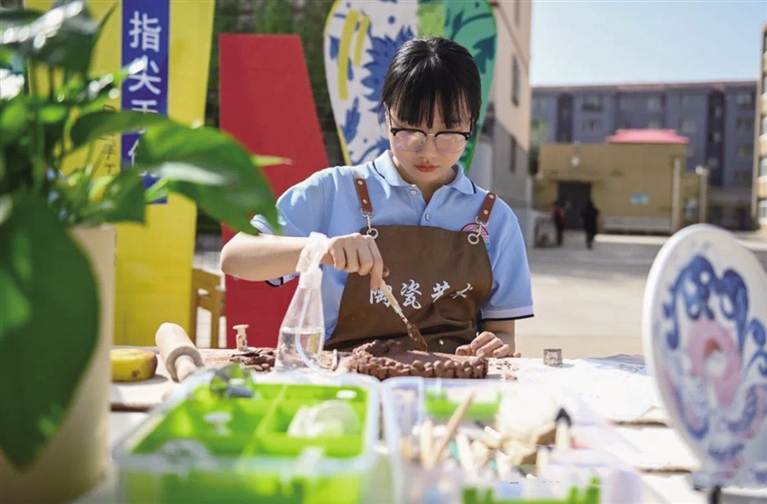 呼和浩特：加速推进职业教育向“新”而行