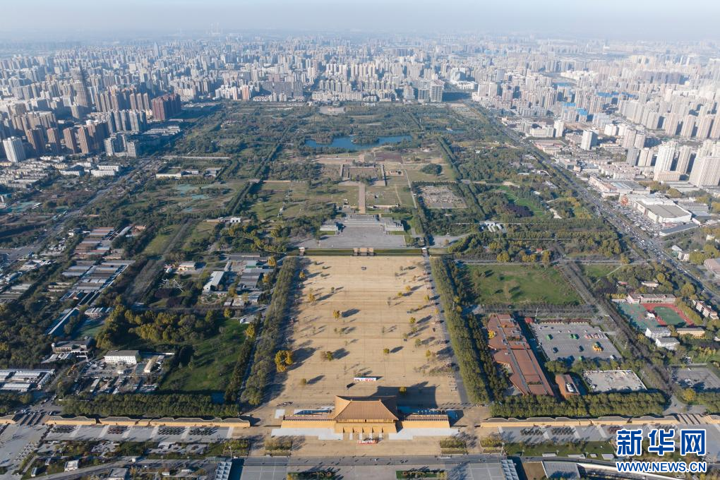 西安：古城新貌引客来