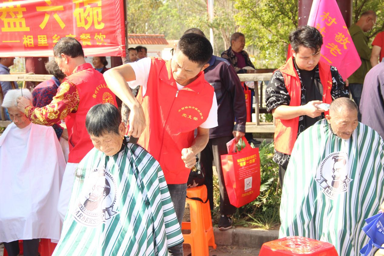 赣州市章贡区：提升基层治理效能 激发乡村振兴活力_fororder_13