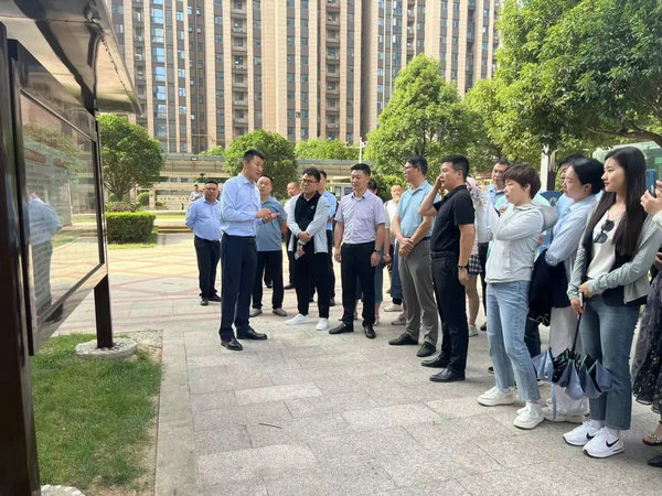 信阳市浉河区住建局赴政和街道观摩学习观摩红色物业创建工作_fororder_03