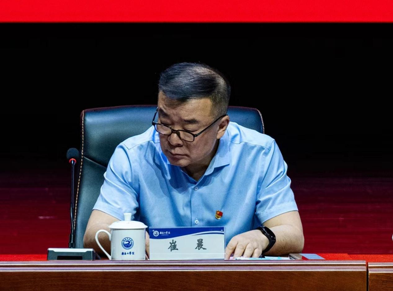 南昌工学院举办“强国杯”党的知识竞赛暨“七一”表彰大会_fororder_图片6