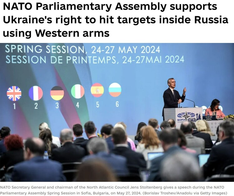 “美国不应该将乌克兰推向毁灭”