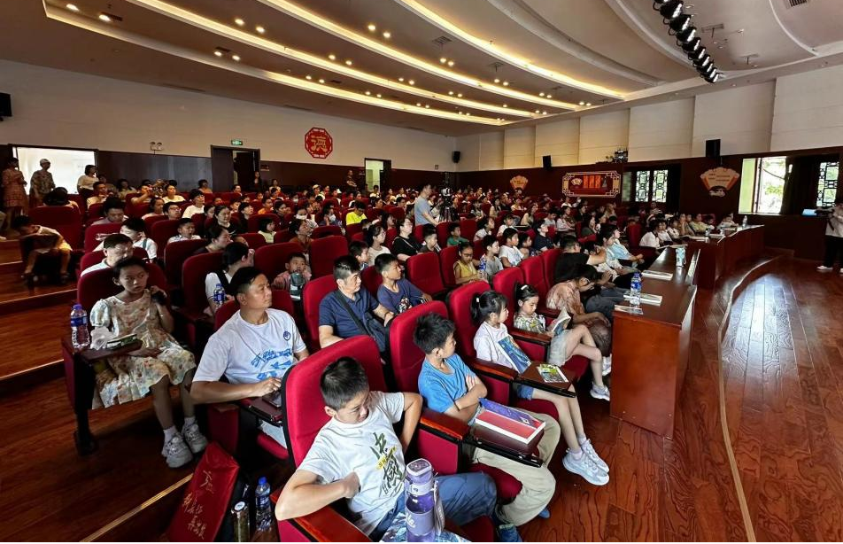 南昌市图书馆豫章讲坛举办专题讲座_fororder_图片6