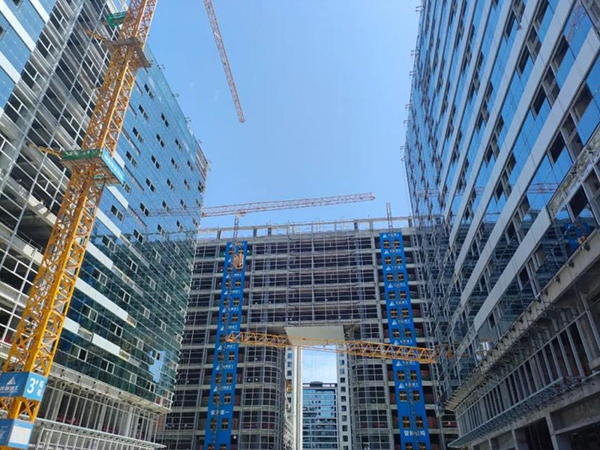 配套“低空经济” 成都市青羊区总部经济基地产业园3期预计10月底完工_fororder_施工现场-供图-成都市青羊区委宣传部