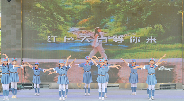 成都邛崃举行线下竞演活动 尽显乡村文化振兴魅力_fororder_比赛现场-供图-邛崃市委宣传部